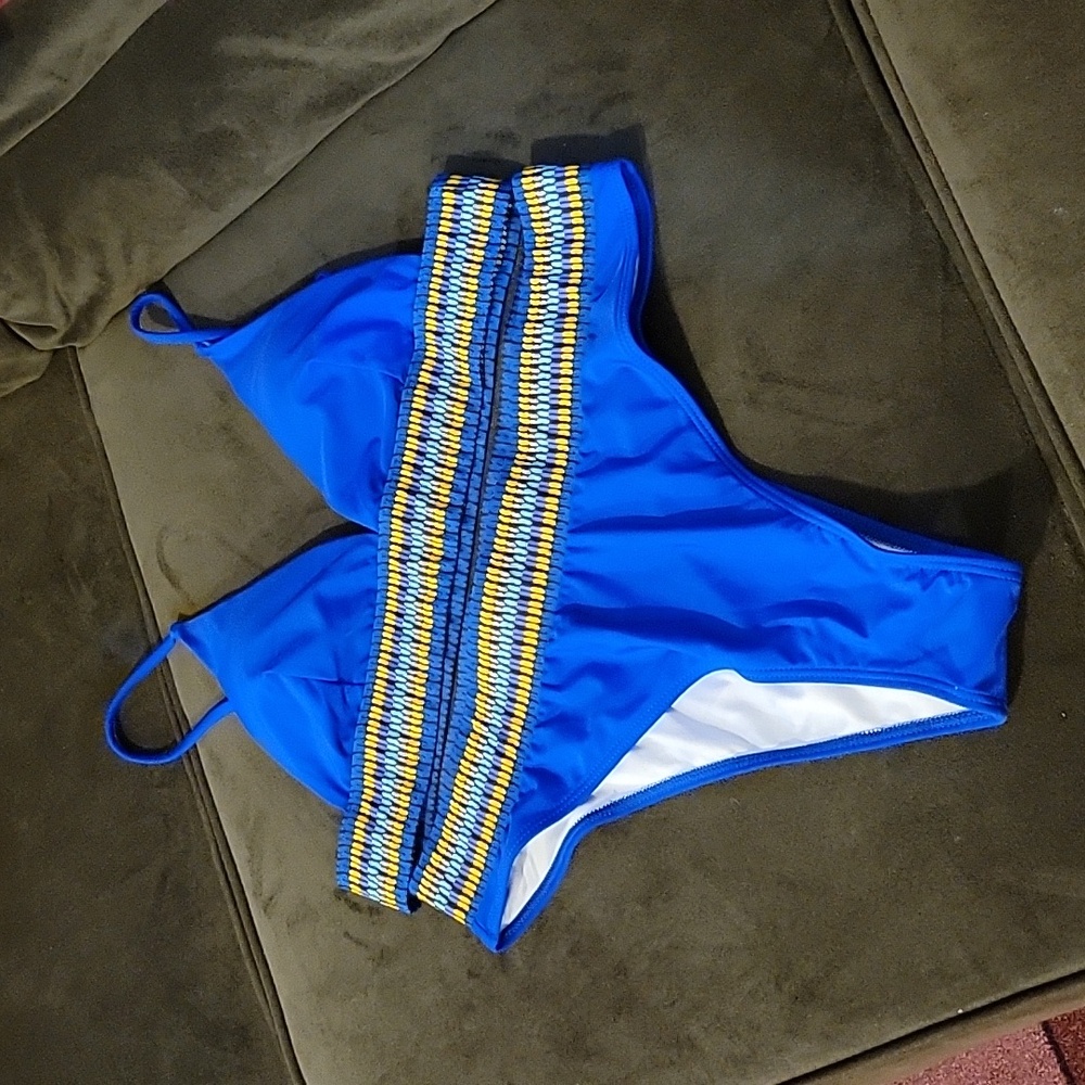 NWOT BIKINI SET